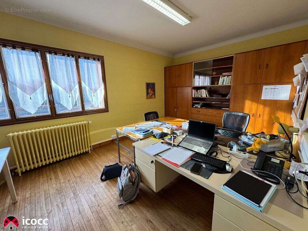 Commerce 342 m² à Lucon  - photo 5