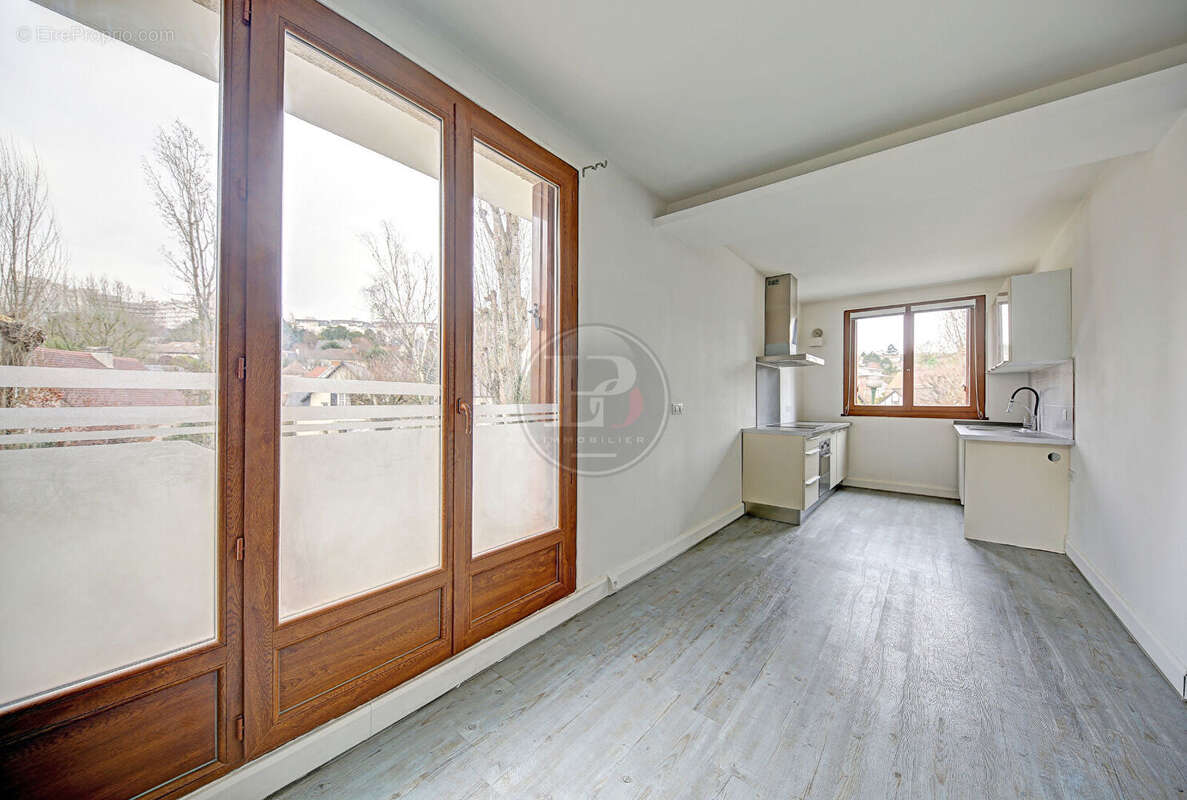Appartement 3 pièces 69 m2 - Le Beau Site - photo 10