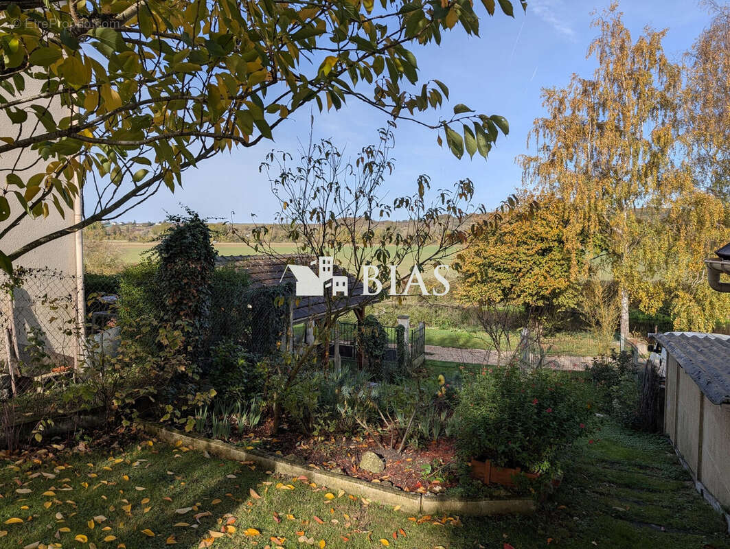 Maison à CRIQUEBEUF-SUR-SEINE