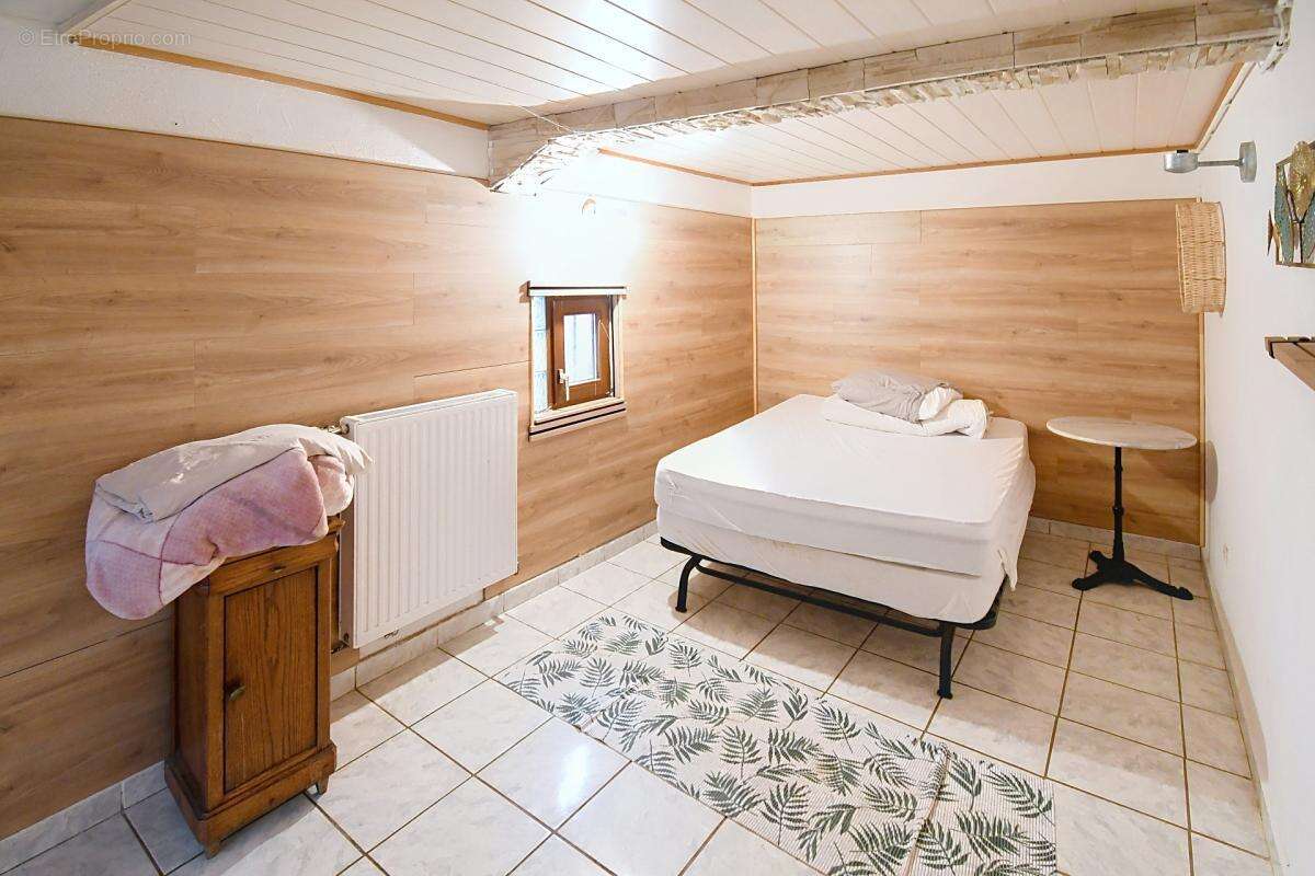 Maison 128 m² – 5 chambres – terrain 5 ares 40 – longwy-haut – proche luxembourg - photo 2