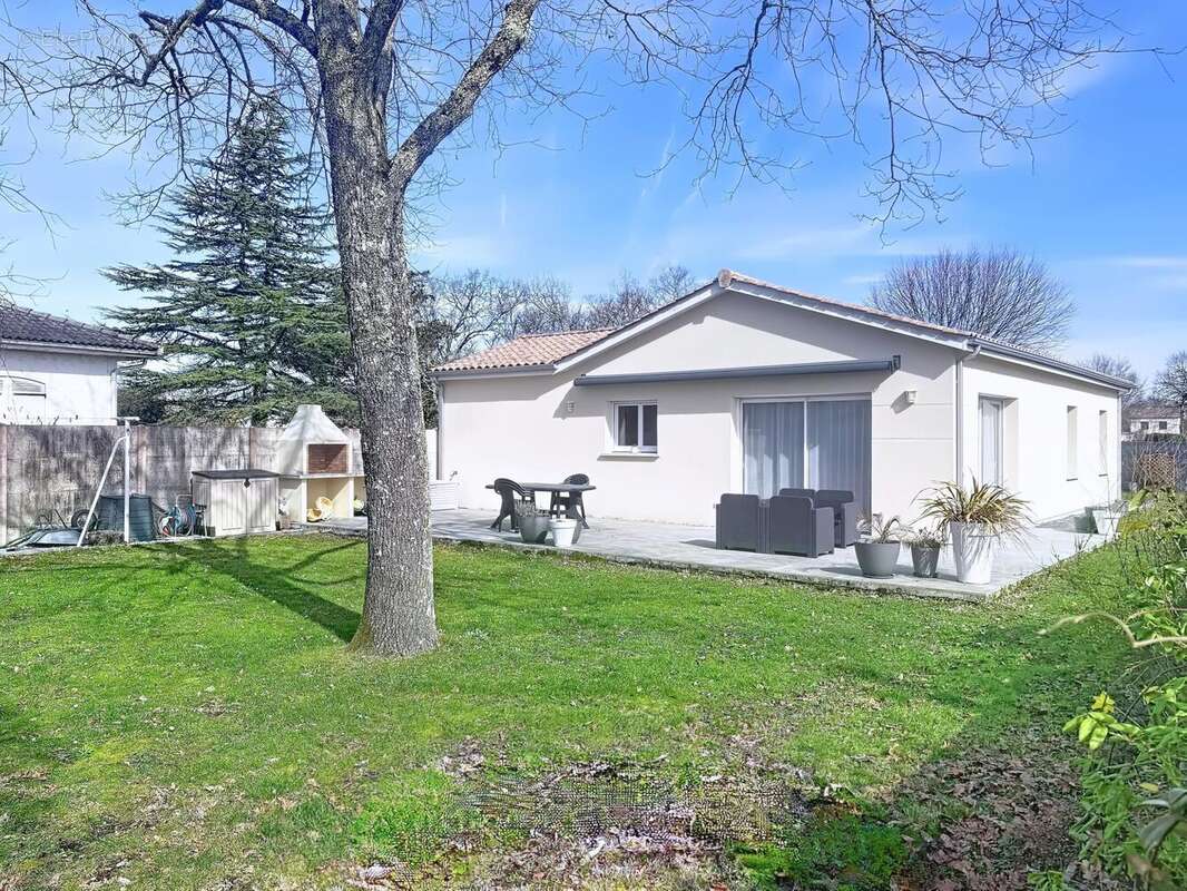 Photo 9 - Maison à SAINT-JEAN-D'ILLAC