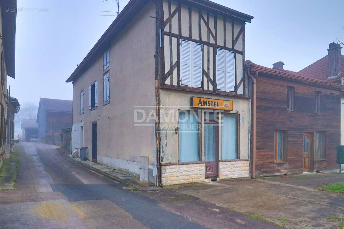 Maison à CHAVANGES