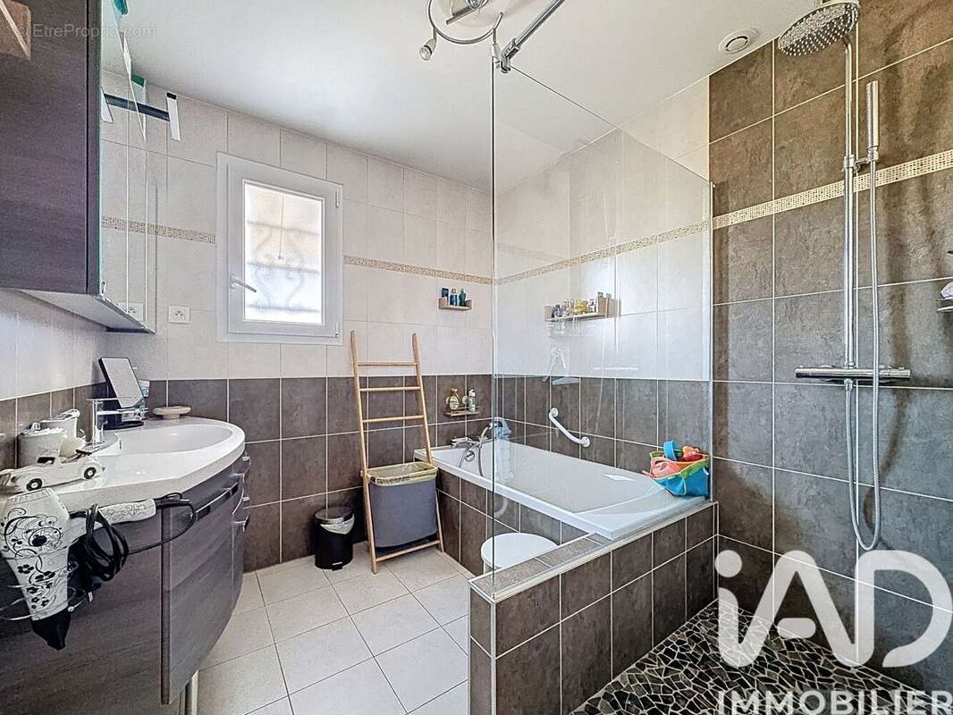 Photo 6 - Maison à CHARRON