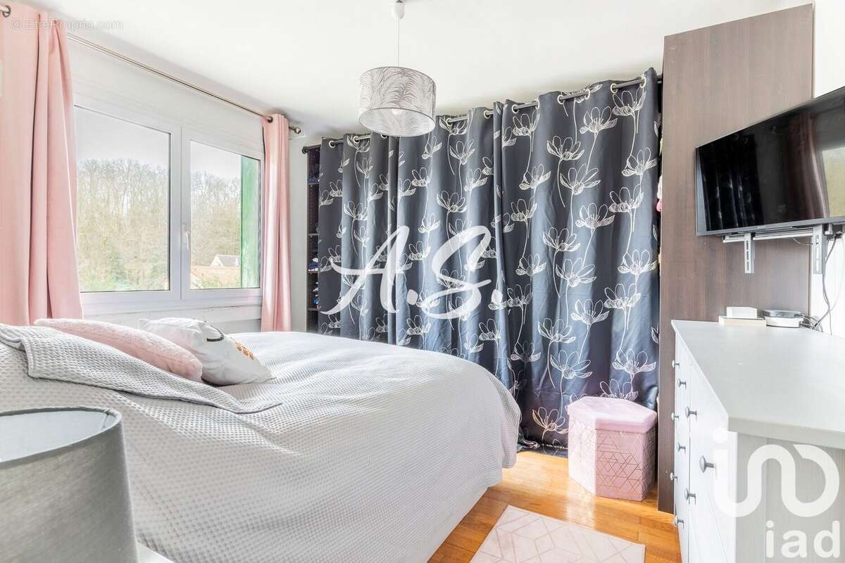 Photo 7 - Maison à VERRIERES-LE-BUISSON