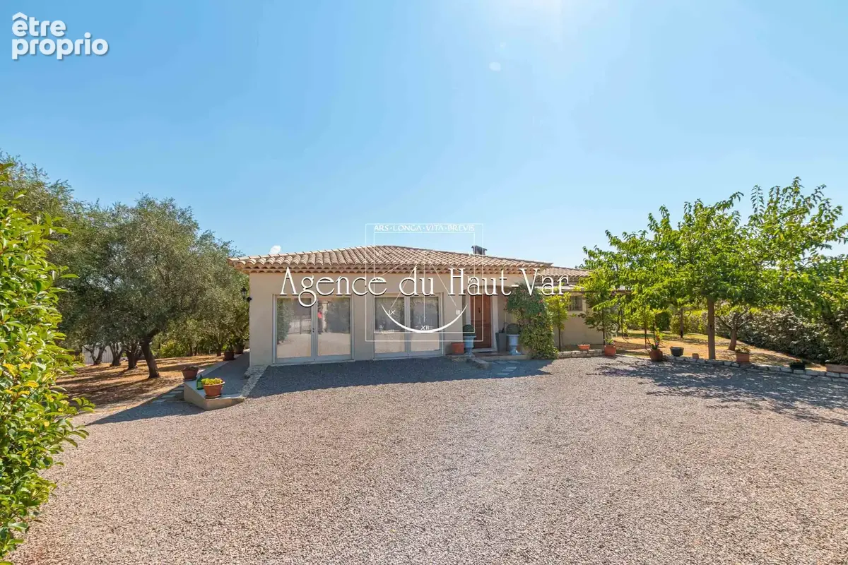 Villa récente 170m2, terrain paysager 3000m2 - photo 8