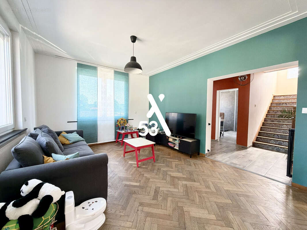 Maison 181 m² à Wizernes  - photo 3