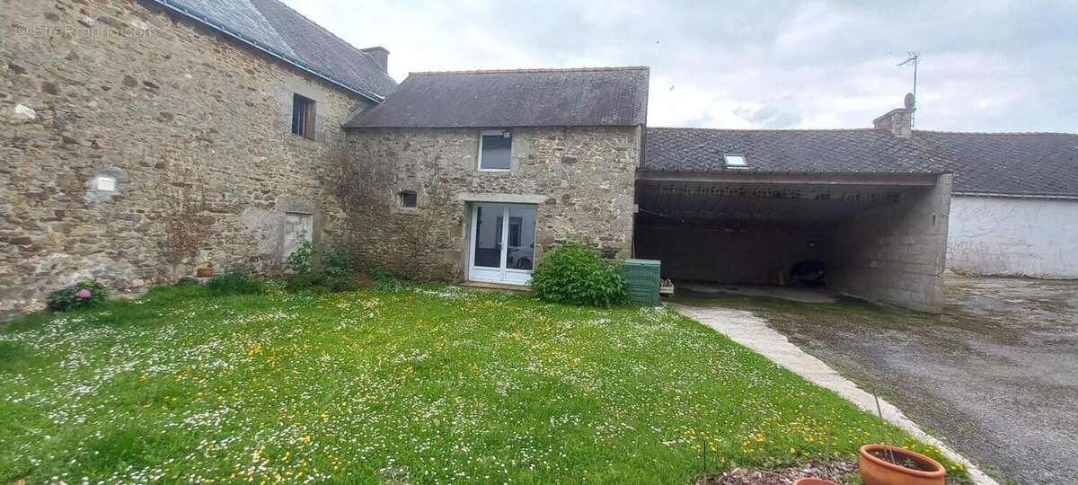 Maison familiale 5 chambres à vendre à saint-gérand-croixanv - photo 15