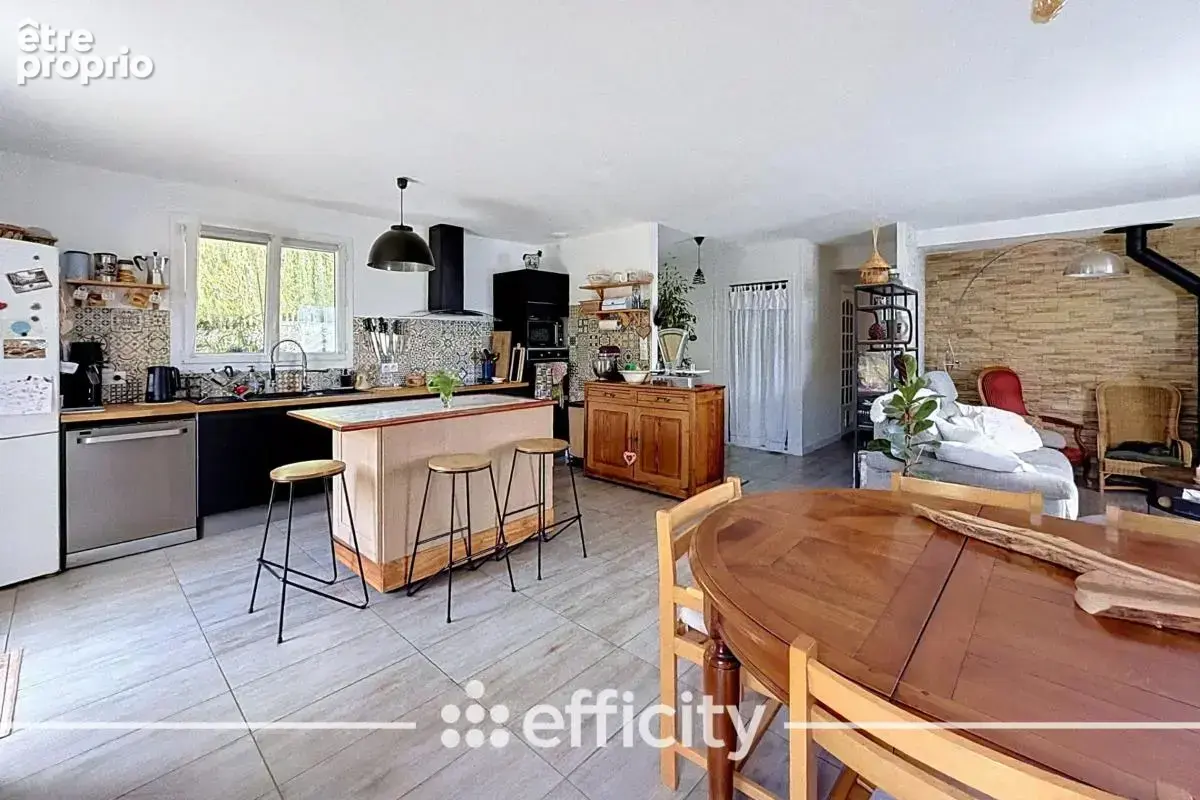 Maison 5 pièces 117 m² à vendre à Givors (69700) - photo 4