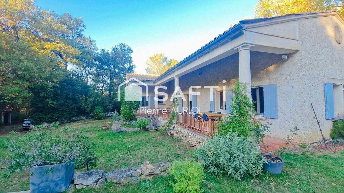 Photo 4 - Maison à MENERBES