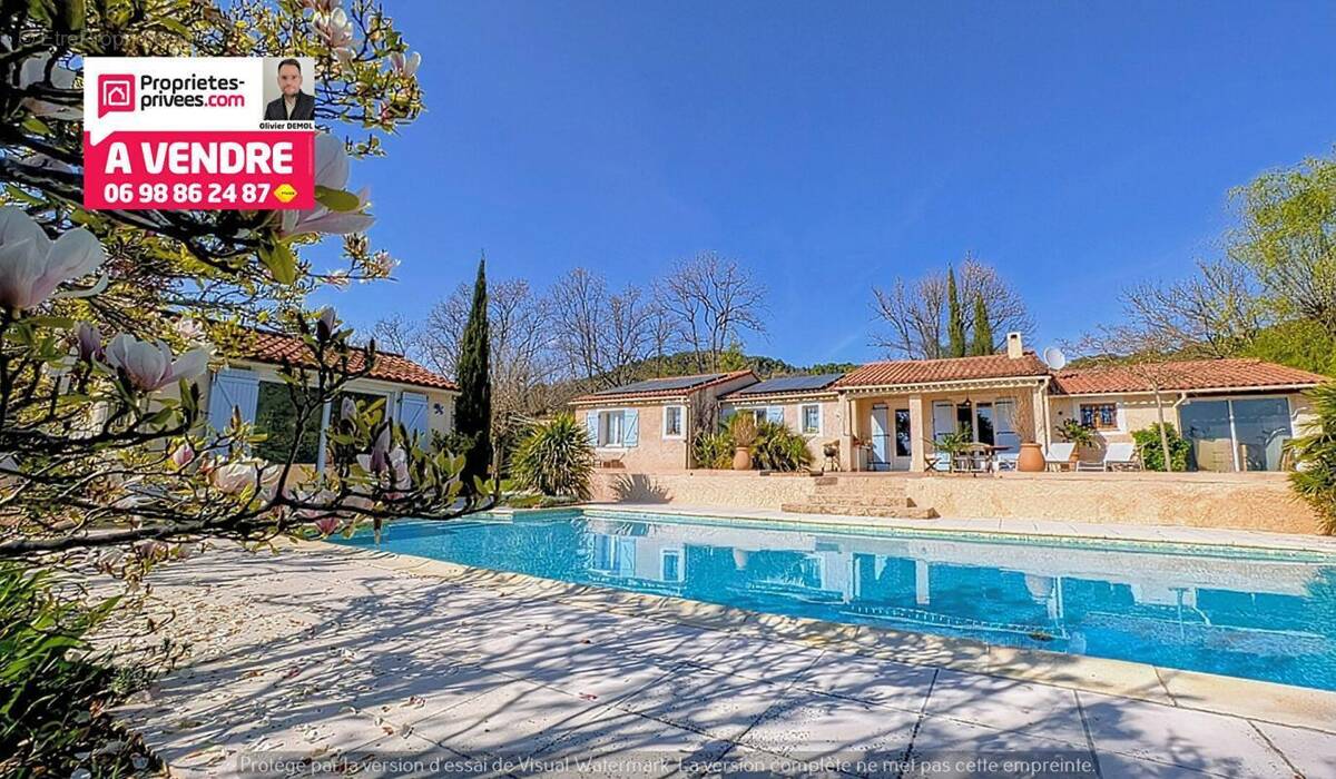 Maison à MONTAUROUX