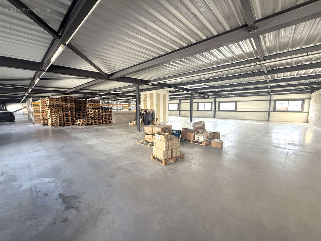 Commerce à LA GARDE