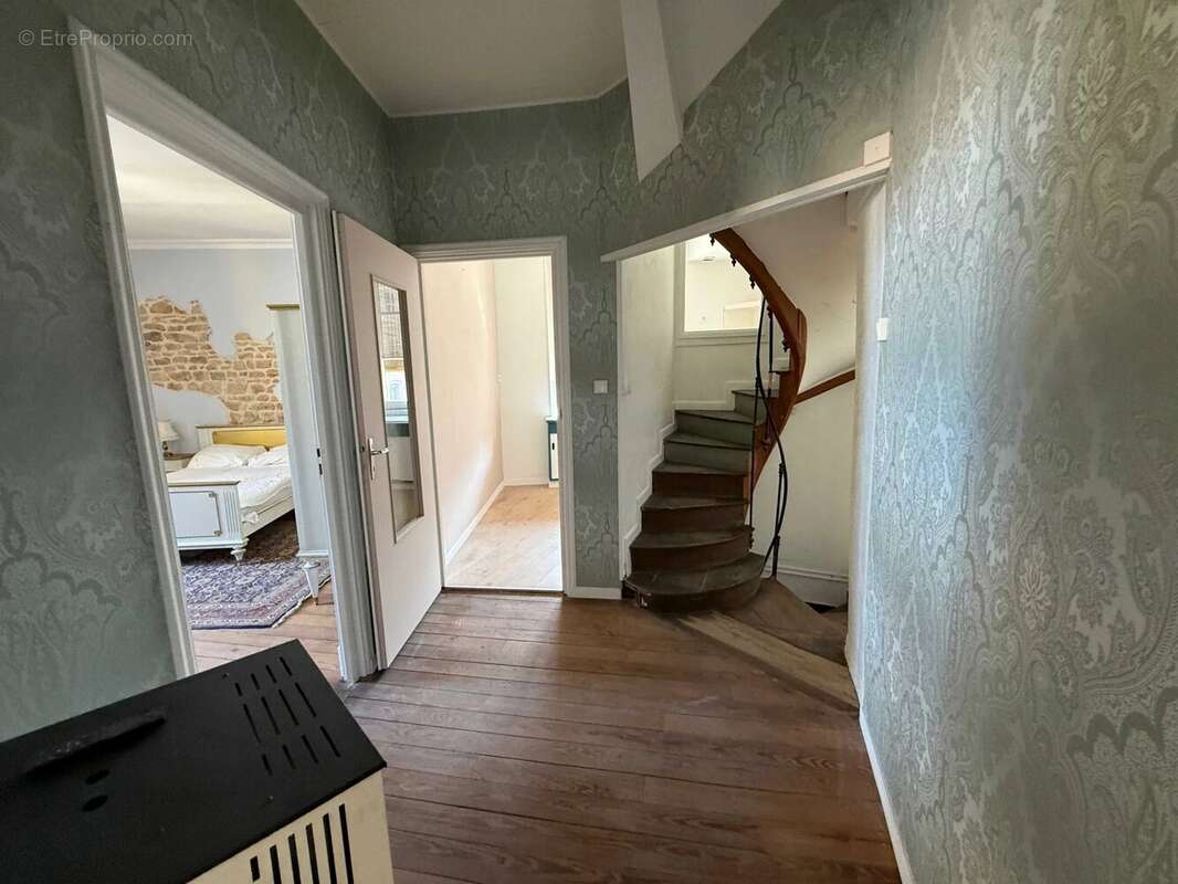 Belle maison tous renové dans petit bourg - photo 15