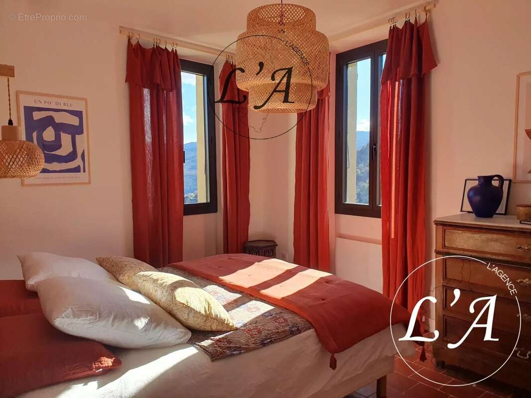 Maison à SANTO-PIETRO-DI-TENDA