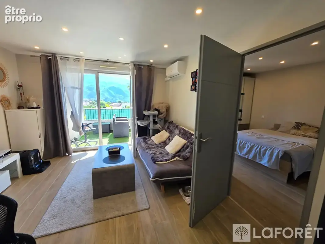Appartement  Plans de Carros 2 pièces avec terrasse , résidence avec piscine - photo 10