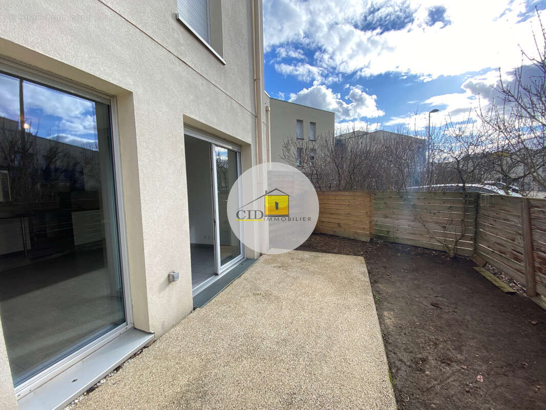 Appartement à SAINT-PRIEST