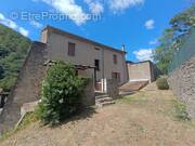 Appartement à ROBIAC-ROCHESSADOULE