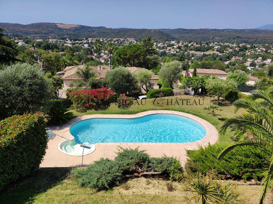French riviera- cagnes sur mer superbe maison  au calme total avec piscine et vue mer exceptionnelle - 5 chamb - photo 6