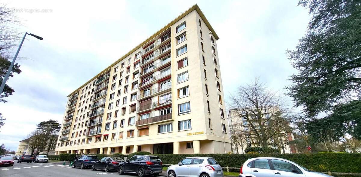 Appartement à COMPIEGNE