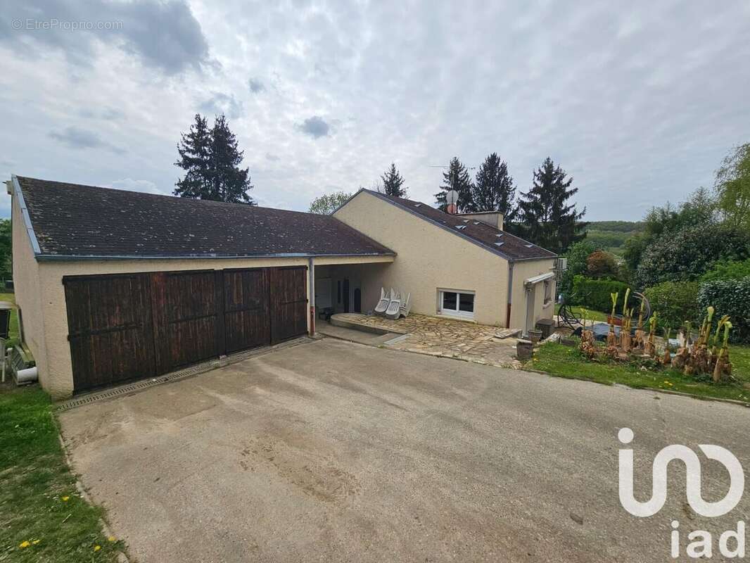 Photo 2 - Maison à REBAIS