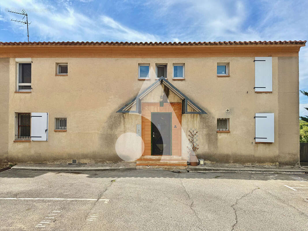 Appartement à EGUILLES