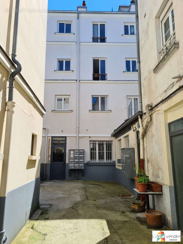 Appartement 40 m² à Paris-11e  - photo 9