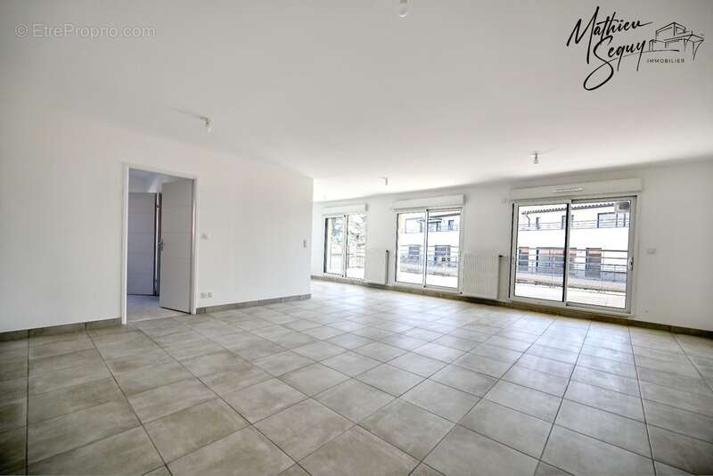 Appartement à VAUGNERAY