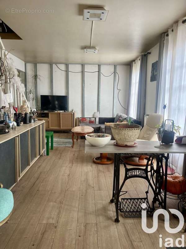 Photo 2 - Maison à ARRONVILLE