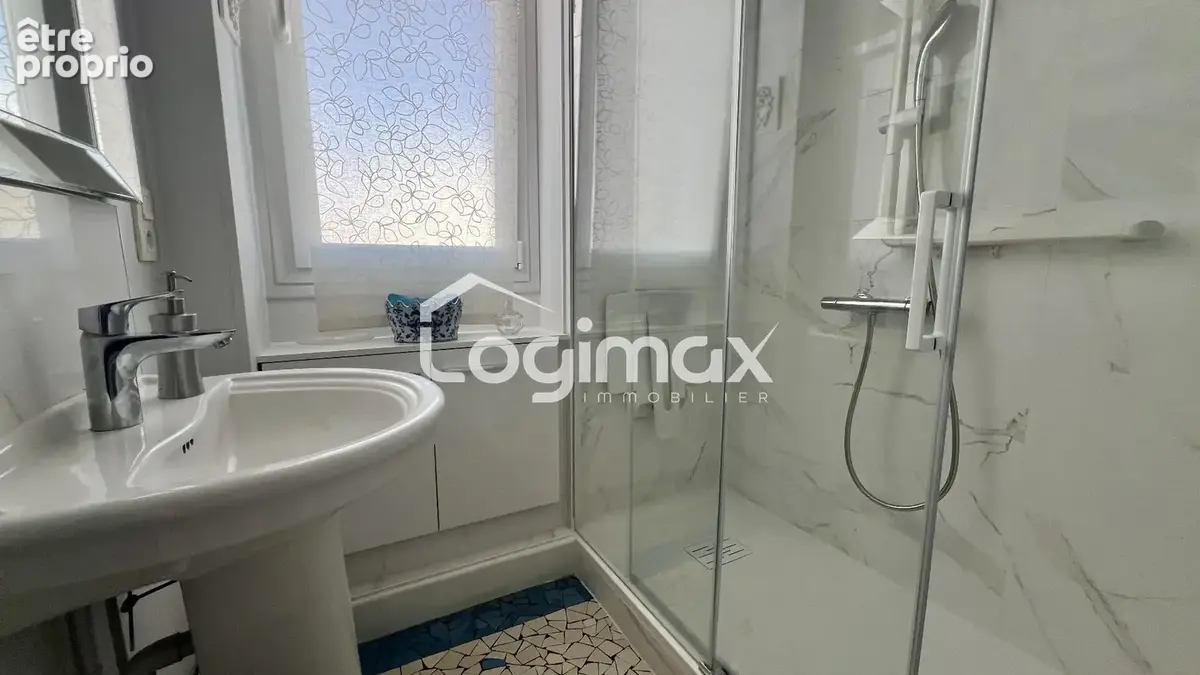 Appartement 3 pièces 88 m² à vendre à La Rochelle (17000) - photo 8