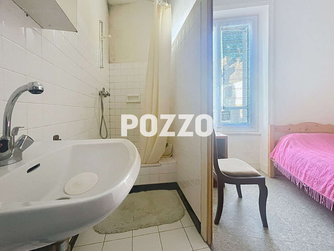 Maison à SAINT-PAIR-SUR-MER