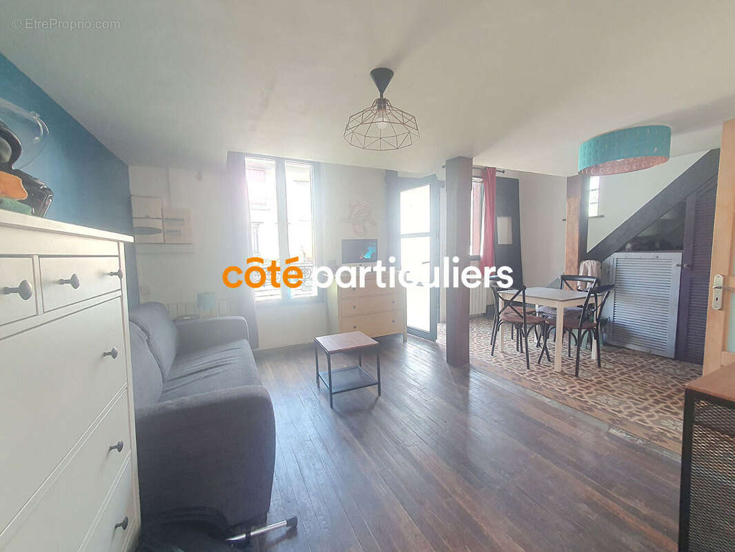 Maison à VILLENEUVE-LE-ROI