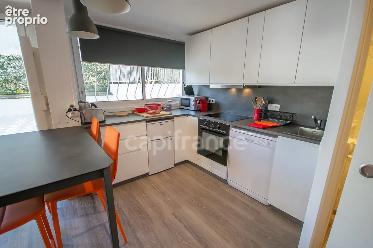 Royan-pontaillac a deux pas de la plage – élégant t2 de 38 m² - photo 2