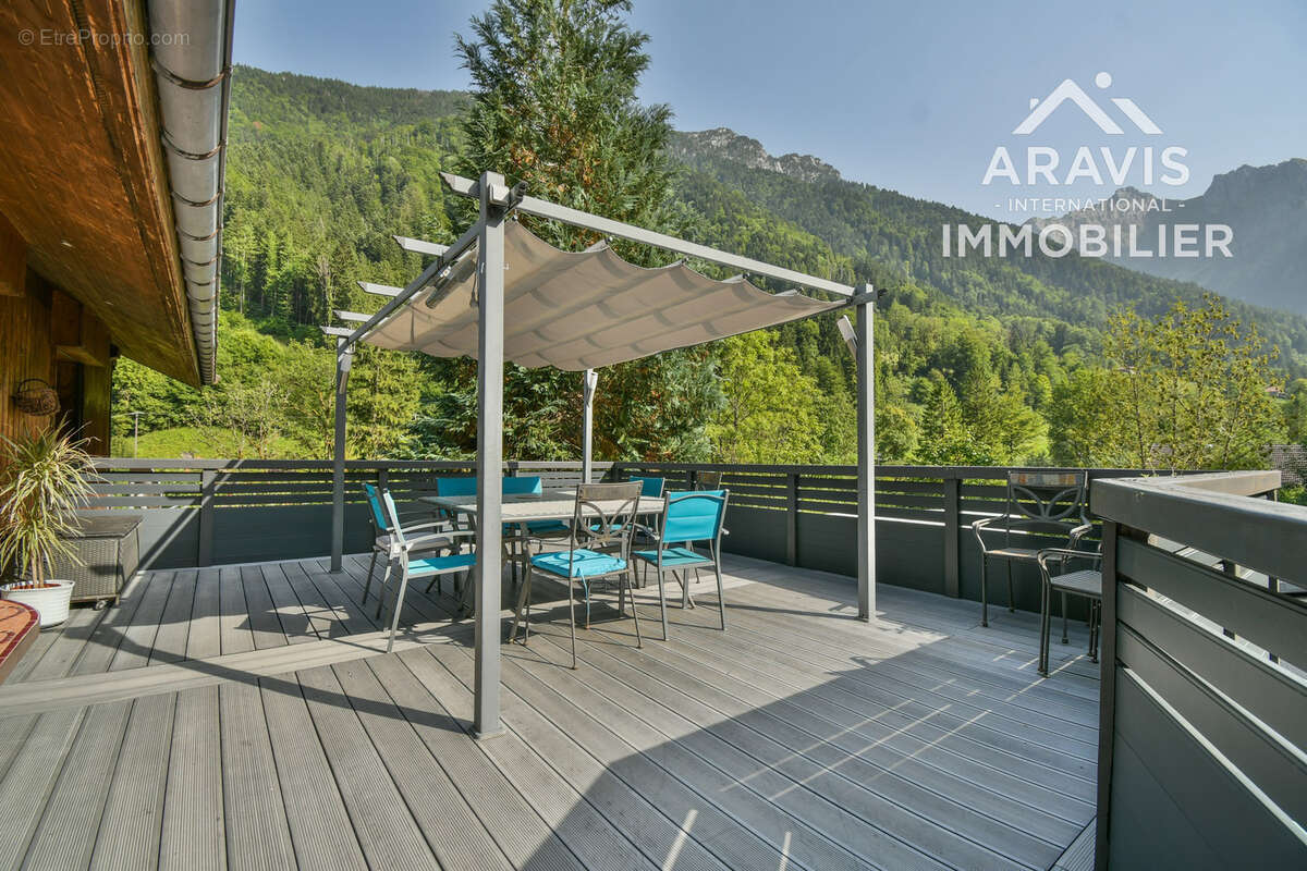 Maison 234 m² à Thones  - photo 11