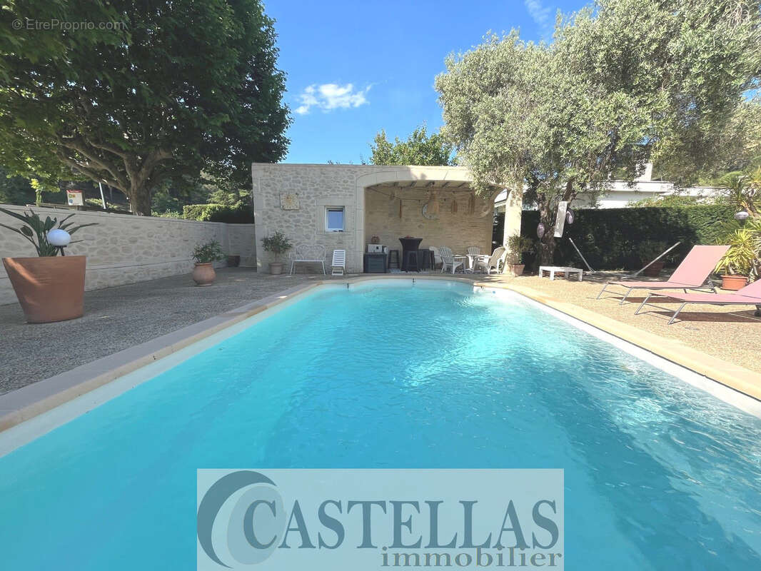 Maison à CARNOUX-EN-PROVENCE