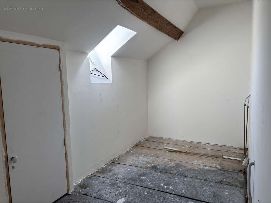 Maison à MAUVES-SUR-HUISNE