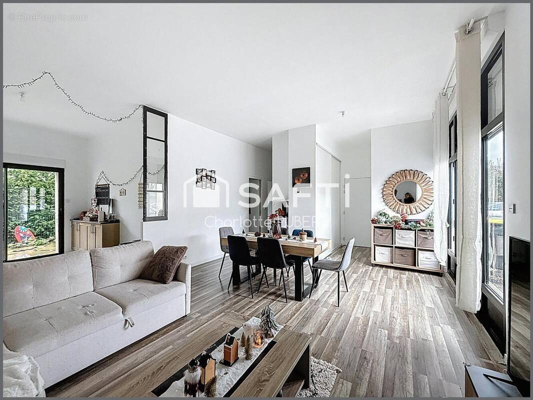 Photo 1 - Maison à ESVRES