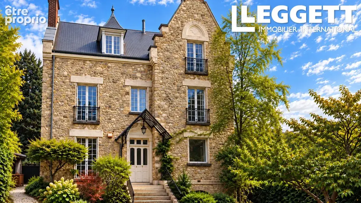 Élégante Maison de Maître en Meulière à Versailles. 7 Ch, Jardin Arboré, Calme, Charme d’Époque, Paris à 14km - photo 1