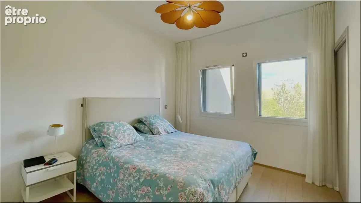 Appartement à vendre 4 pièces DIVONNE LES BAINS (01) – Résidence Le Stallion Élégance, terrasse panoramique et vue Mont Blanc - photo 12