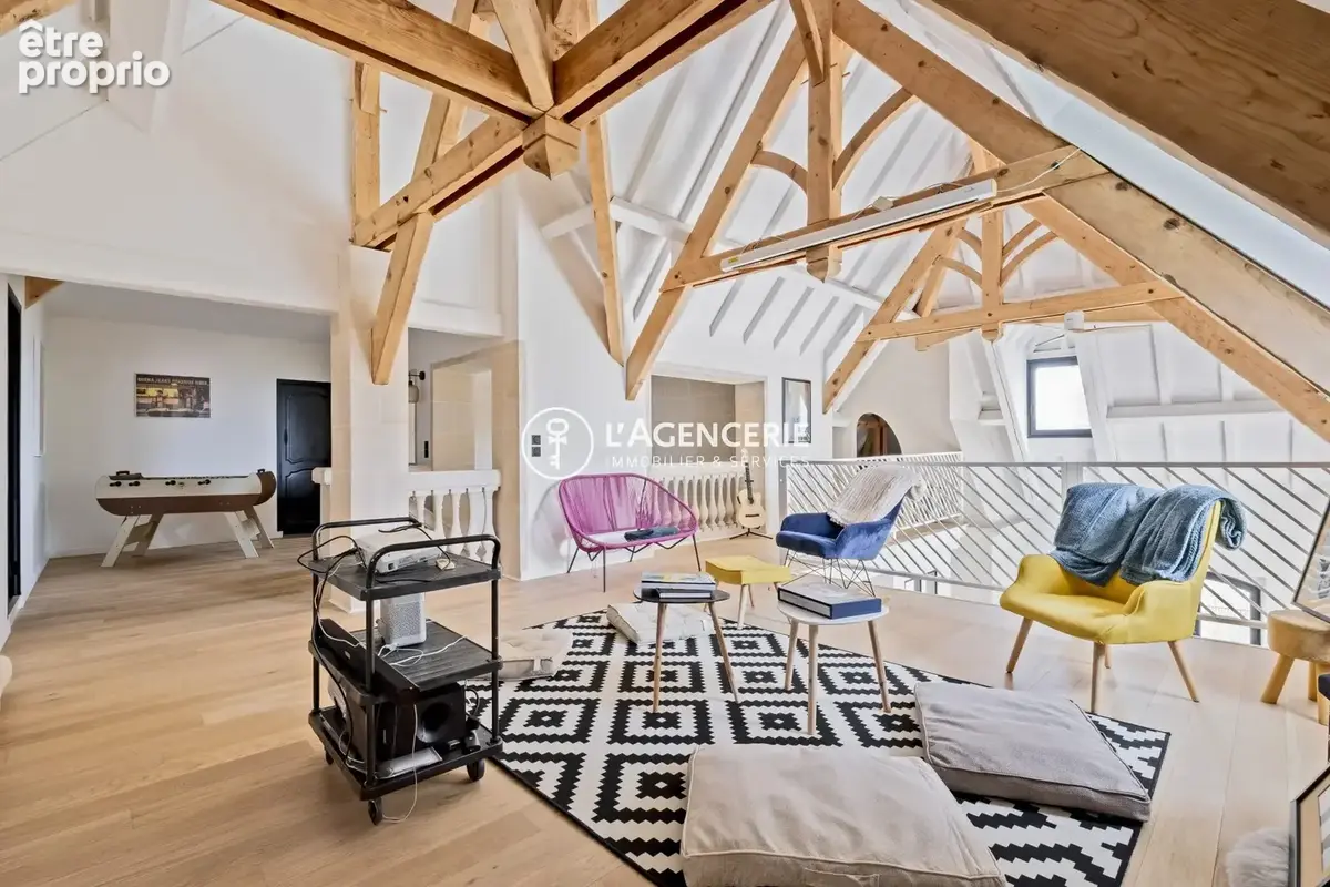 Maison 7 pièces 265 m² à vendre à Carbon-Blanc (33560) - photo 5