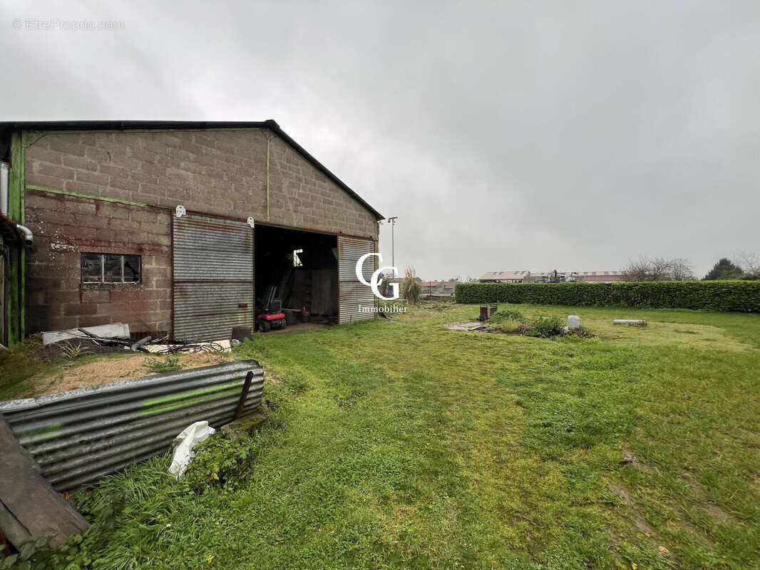 Maison à ROCHESERVIERE