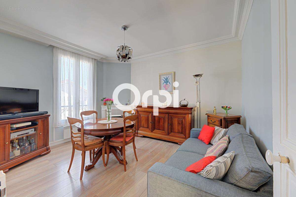 Maison à NEUILLY-PLAISANCE