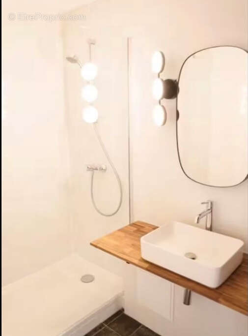 Appartement à LATTES