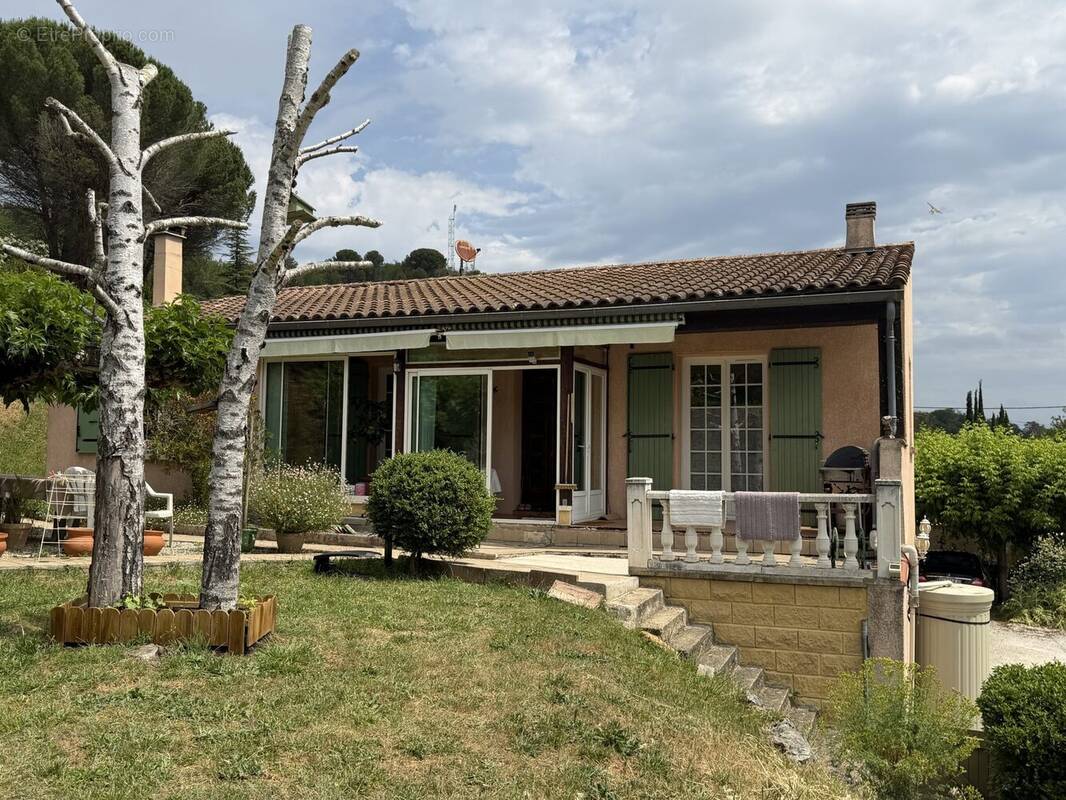 Maison à CAMPAGNE-SUR-AUDE