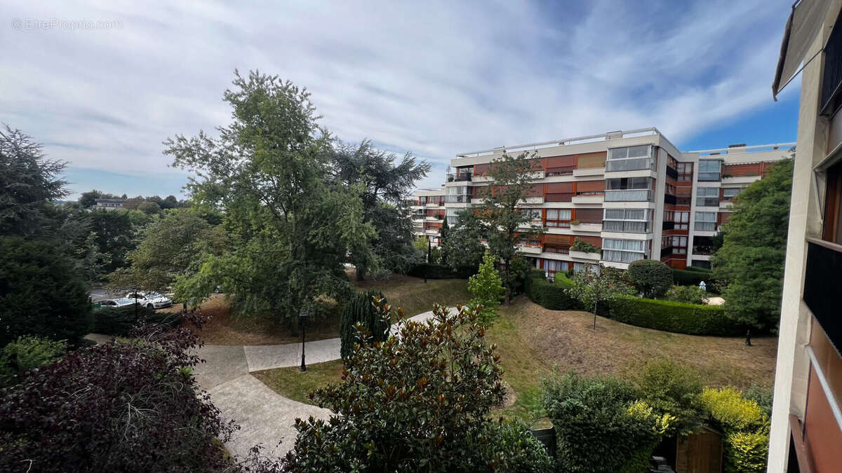 Appartement à LE CHESNAY