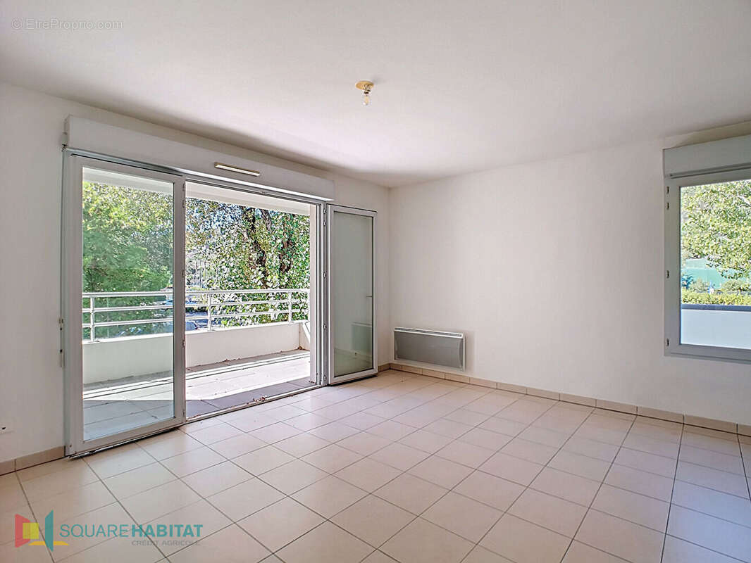 Appartement à MANDELIEU-LA-NAPOULE
