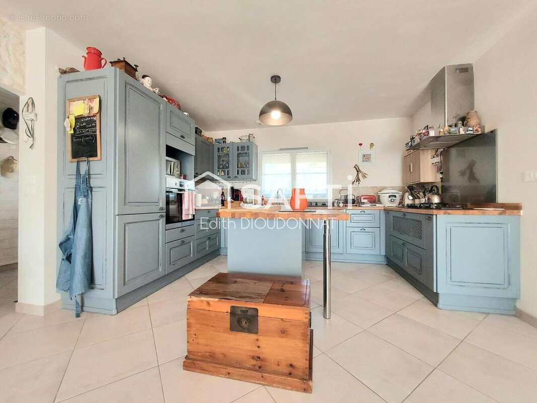 Maison 122 m² à Poiroux  - photo 2