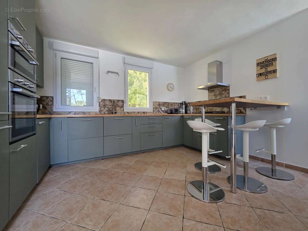 Maison à LORGUES