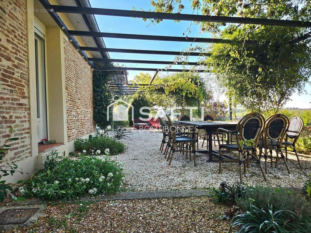 Photo 8 - Maison à SAINT-SULPICE