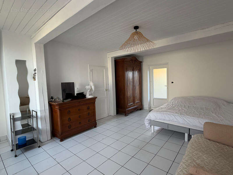 Maison à SAINT-MICHEL-EN-L'HERM