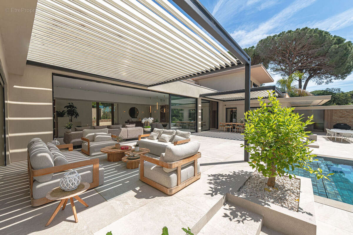 Maison à SAINT-RAPHAEL