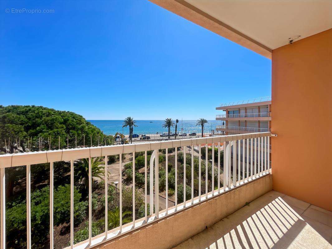 Appartement à FREJUS